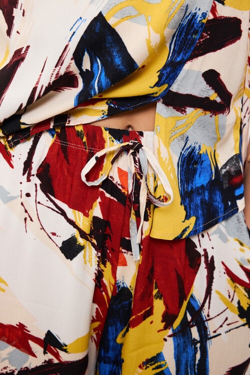 Ekru Kırmızı Beli Bağlamalı Çift Cepli Pantolon Ve Bluz Takım