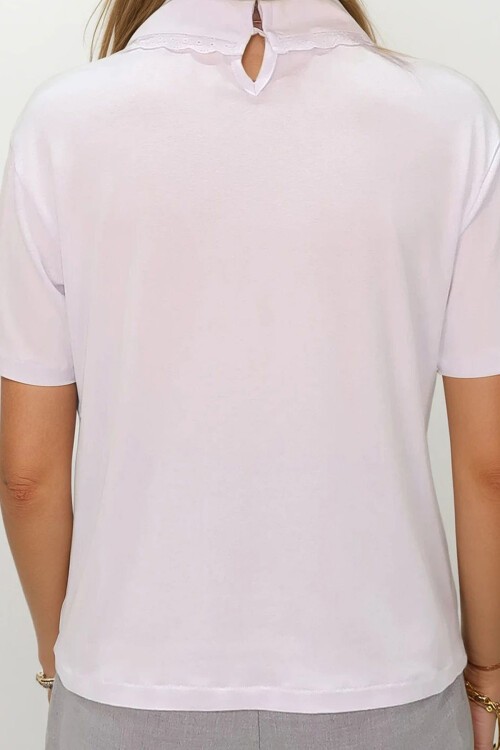 Beyaz Bebe Yaka Fisto Garnili Örme Bluz