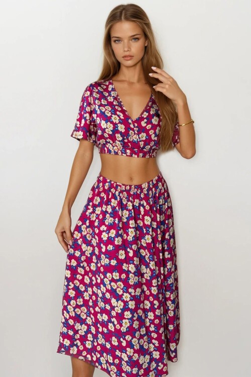 Fuşya Çiçek Desenli Crop Bluz Ve Etek Takım