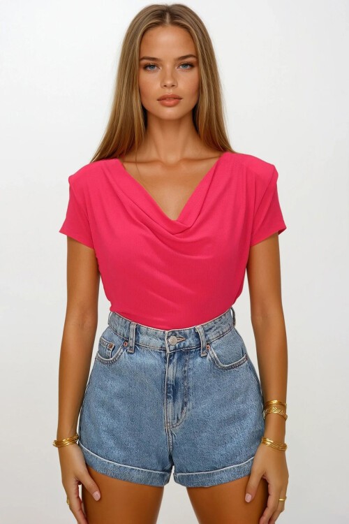 Fuşya Degaje Yaka Dökümlü Vatkalı Örme Bluz