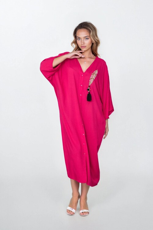 Fuşya Düğmeli Çift Cepli Nakışlı Büyük Beden Elbise