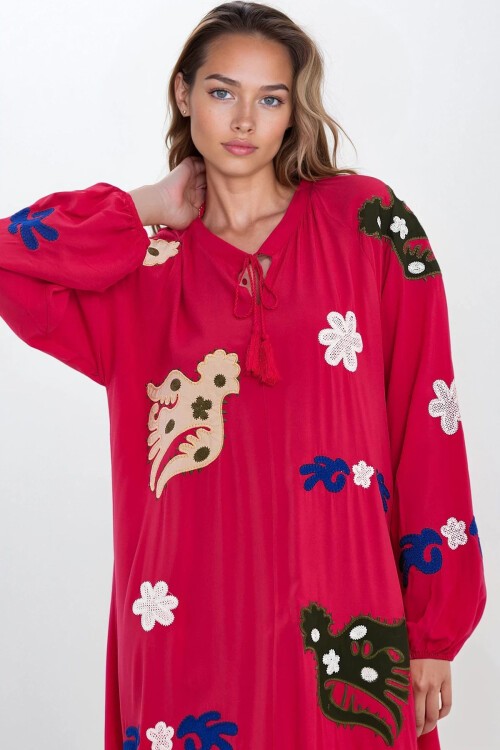 Fuşya Hakim Yaka Bağcıklı Kolları Lastikli Desenli Büyük Beden Elbise