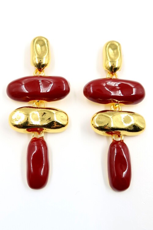 Gold Mineli Kabartmalı Modern Tasarım Küpe