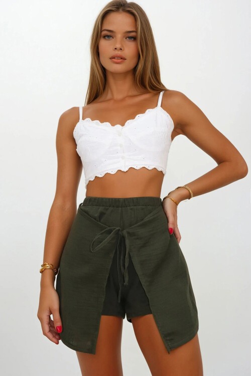 Haki Beli Lastikli Bağlama Detaylı Kapaklı Müslin Şort Etek