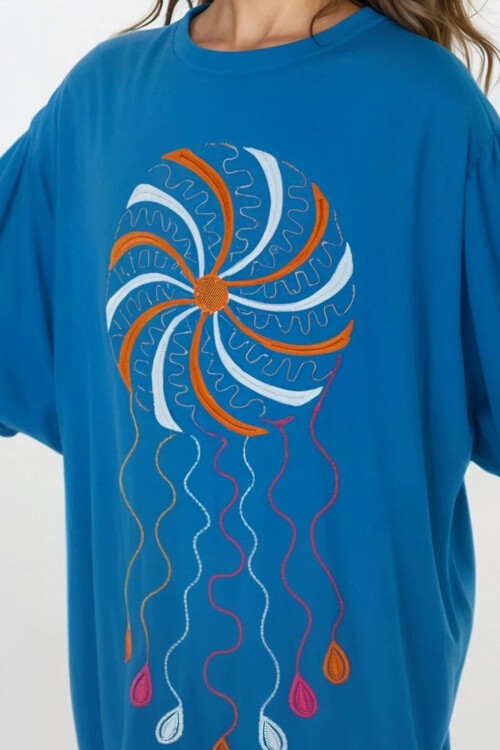 İndigo Çift Cepli Nakışlı Düğmeli Büyük Beden Elbise