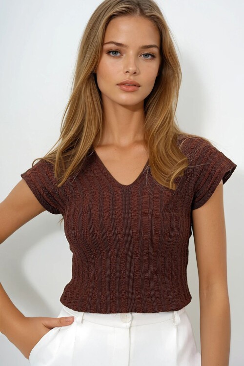 Kahverengi Ön Arka V Yaka Ajurlu Yazlık Triko Bluz