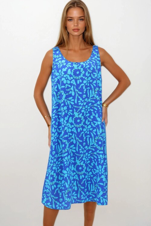 Lacivert Omuzları Lastikli Kolsuz Rahat Kesim Desenli Elbise