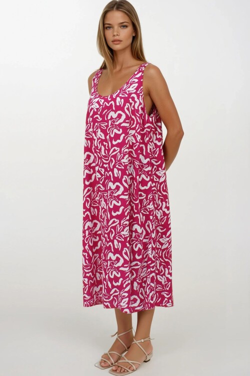 Pembe Omuzları Lastikli Kolsuz Rahat Kesim Desenli Elbise