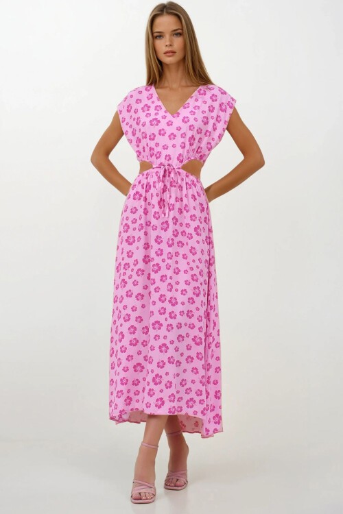 Pembe V Yaka Cut Out İp Detaylı Desenli Maxi Boy Yırtmaçlı Elbise