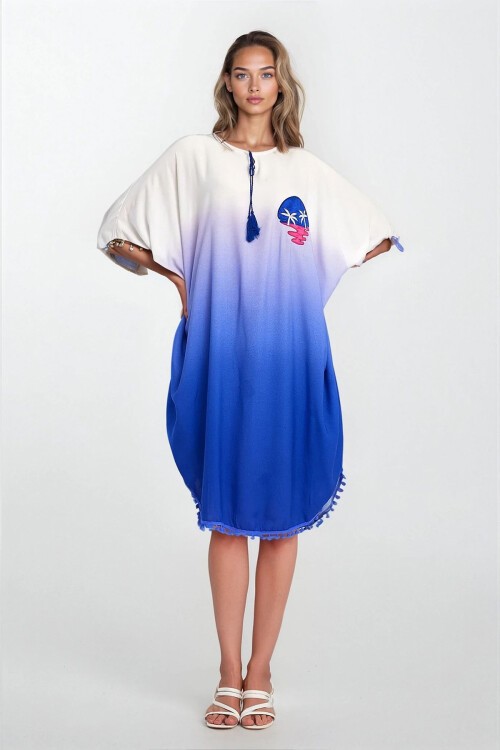 Saks Kayık Yaka Püsküllü Büyük Beden Viskon Elbise