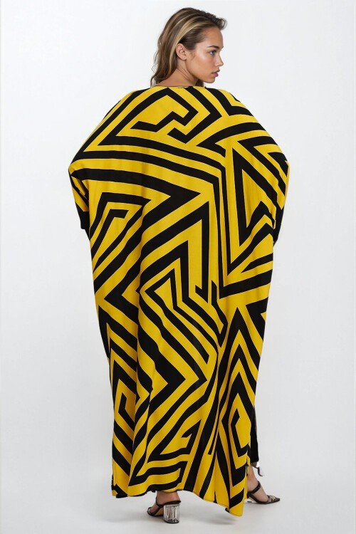 Sarı Çift Cepli Pantolon Ve Yakadan Bir Kimono Takım