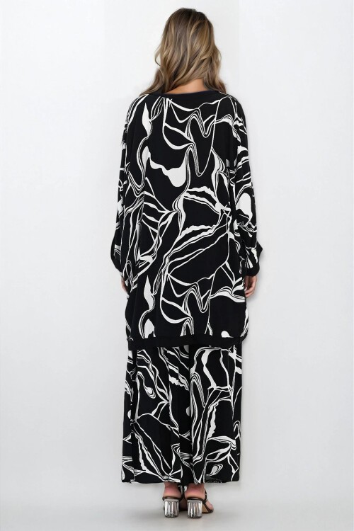 Siyah-Beyaz Desenli Kimono Kolsuz Bluz Ve Beli Lastikli Pantolon Büyük Beden Alt Üst Takım