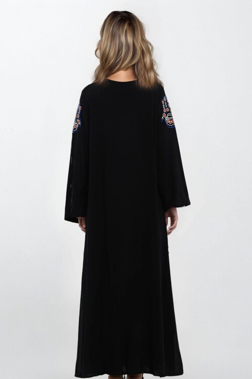 Siyah Derin V Yaka Etnik Desenli Elbise