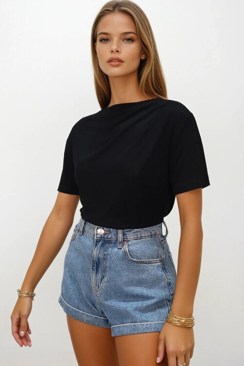 Siyah Dik Yaka Omuzu Drapeli Cotton Bluz