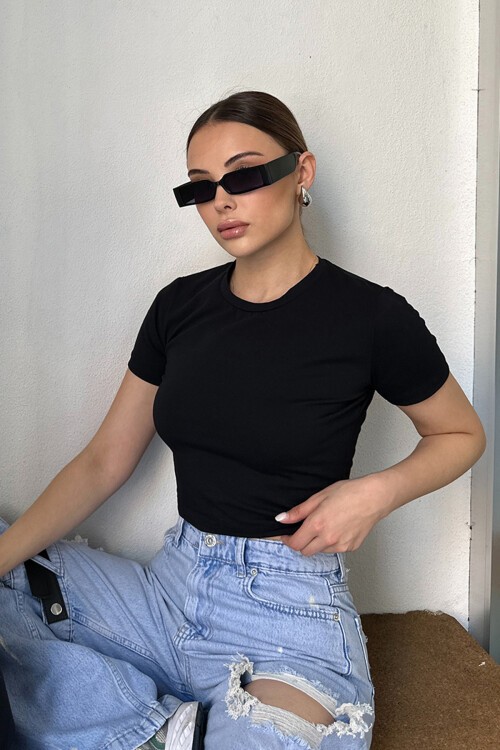Siyah Kısa Kollu Fitilli Crop Bluz