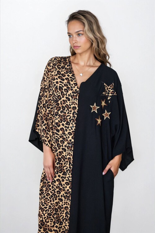 Siyah Önü Düğmeli Çift Cepli Büyük Beden Viskon Elbise