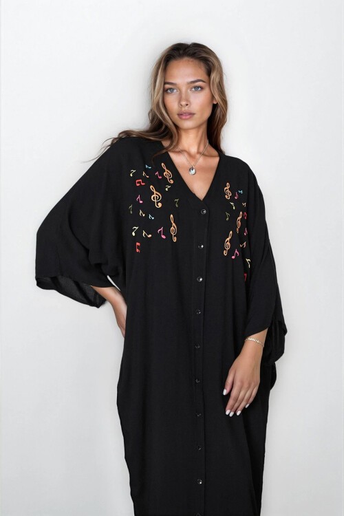 Siyah Önü Düğmeli Çift Cepli Büyük Beden Viskon Elbise