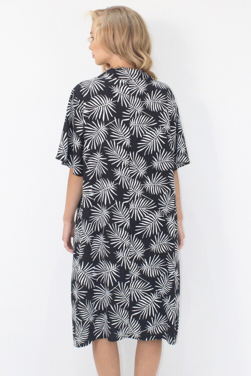 Siyah Polo Yaka Kısa Kol Desenli Çift Cepli Dokuma Viskon Elbise