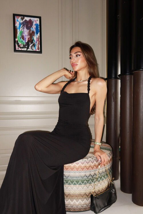 Siyah Tek Omuz Burgu Askılı Sandy Elbise