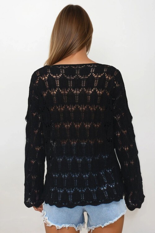 Siyah V Yaka Ajurlu Bluz