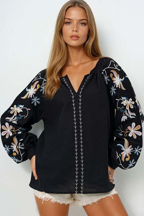 Siyah V Yaka Nakış İşlemeli Balon Kol İnce Yazlık Keten Bluz