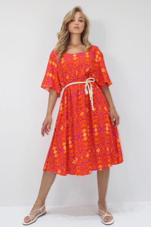 Turuncu Bisiklet Yaka Desenli Rahat Kalıp Dokuma Viskon Elbise