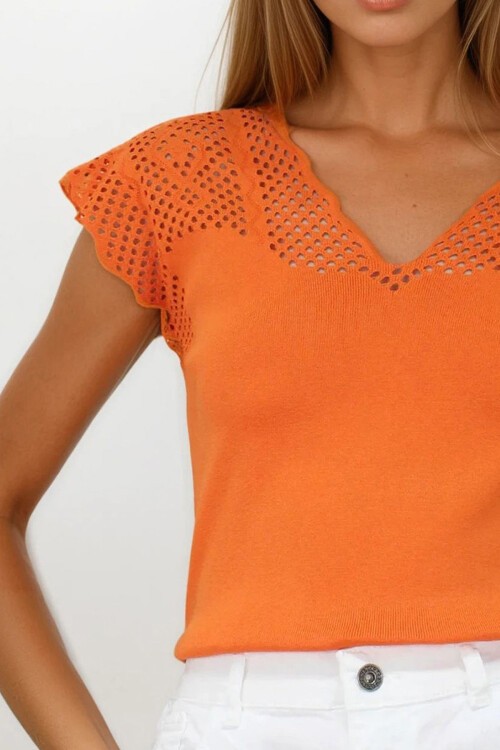 Turuncu Önü Ve Arkası V Yaka Delik Ajurlu Triko Bluz