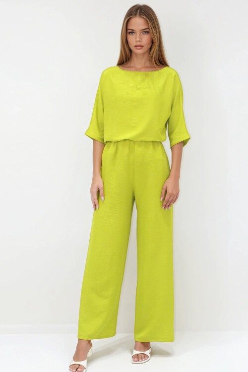 Yağ Yeşili Kayık Yaka Bluz Ve Pantolon Aerobin Takım