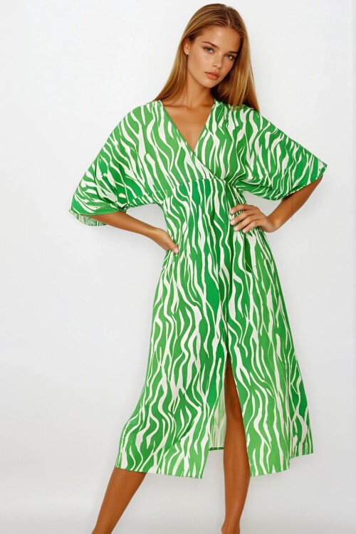 Yeşil Derin V Yaka Yırtmaç Detaylı Midi Boy Elbise