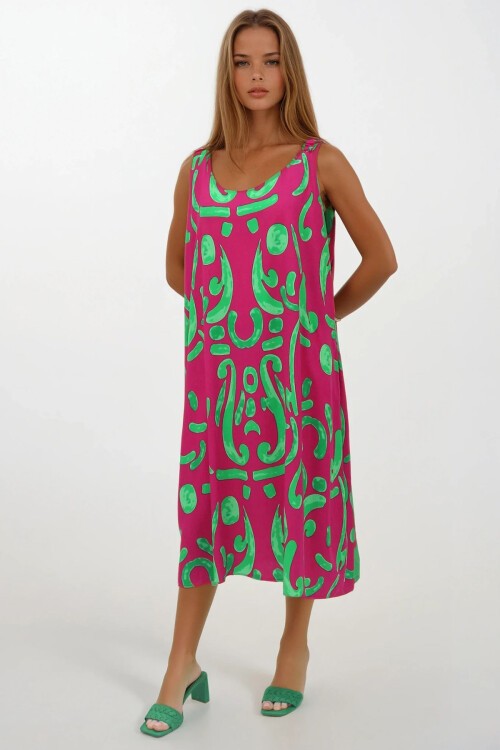 Yeşil Omuzları Lastikli Kolsuz Rahat Kesim Desenli Elbise