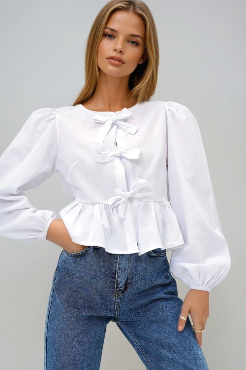 Beyaz Bisiklet Yaka Fiyonk Bağlamalı Prenses Kol Poplin Bluz