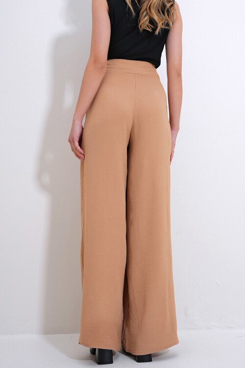Bisküvi Önü Pileli Salaş Kesim Palazzo Aerobin Dokuma Pantolon