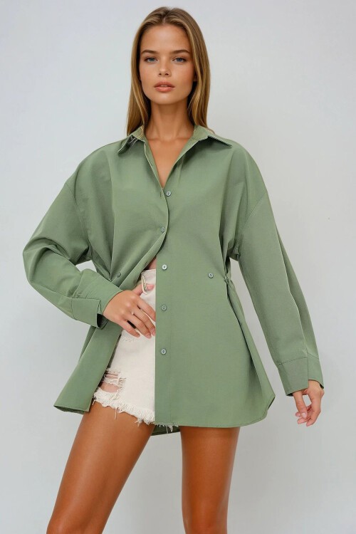 Haki Dikiş Detaylı Yanları Daraltmalı Poplin Gömlek