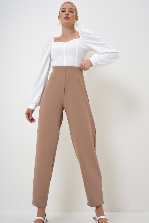 Koyubej Yüksek Bel Pensli Dökümlü Krep Örme Pantolon