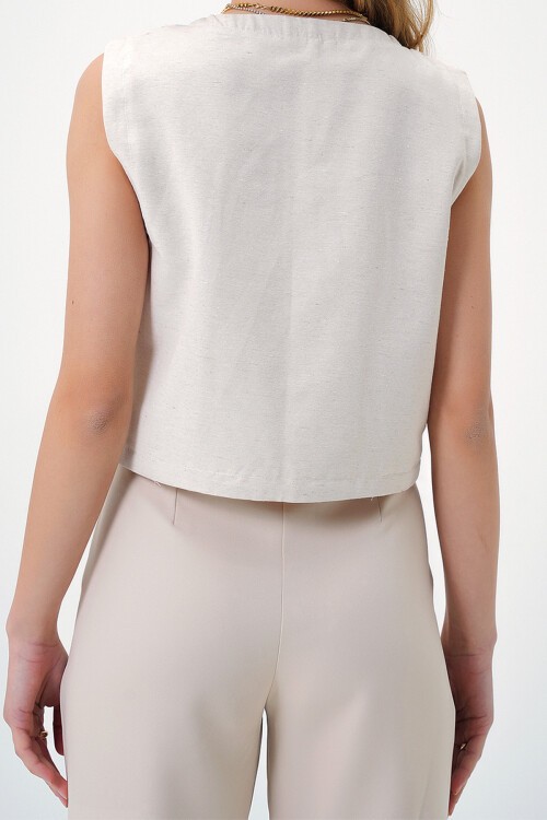 Mavi V Yaka Kroşeta Motif İşlemeli Keten Garnili Crop Yelek