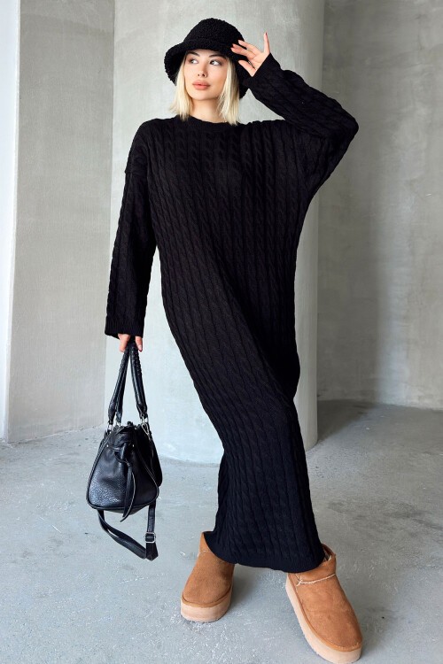 Siyah Bisiklet Yaka Saç Örgülü Kadın Triko Midi Elbise