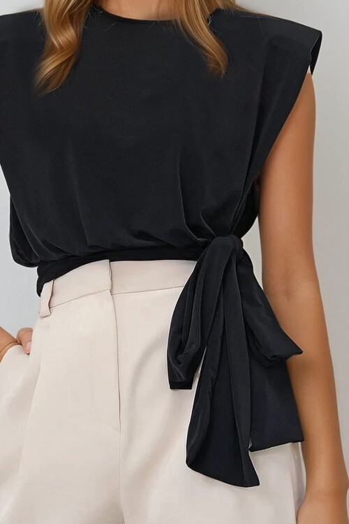 Siyah Bisiklet Yaka Vatkalı Beli Bağlama Detaylı Sandy Bluz