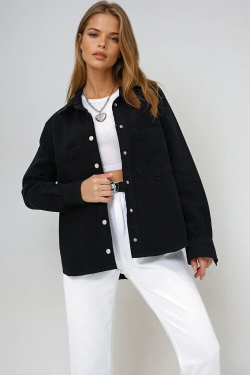 Siyah Çift Cepli Çıtçıt Kapamalı Jean Ceket