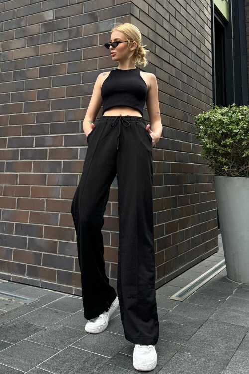 Siyah Yüksek Bel Önü Çimalı Bol Paça Çift Cepli Eşofman Altı