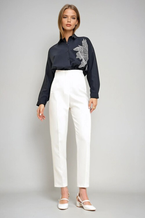 Beyaz Yüksek Bel Havuç Pantolon