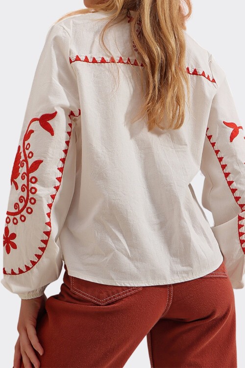 Ekru Hakim Yaka Kabartmalı Nakış İşlemeli Premium Keten Gömlek