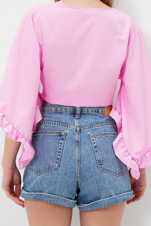Pembe Kolları Fırfırlı Poplin Crop Dokuma Bluz