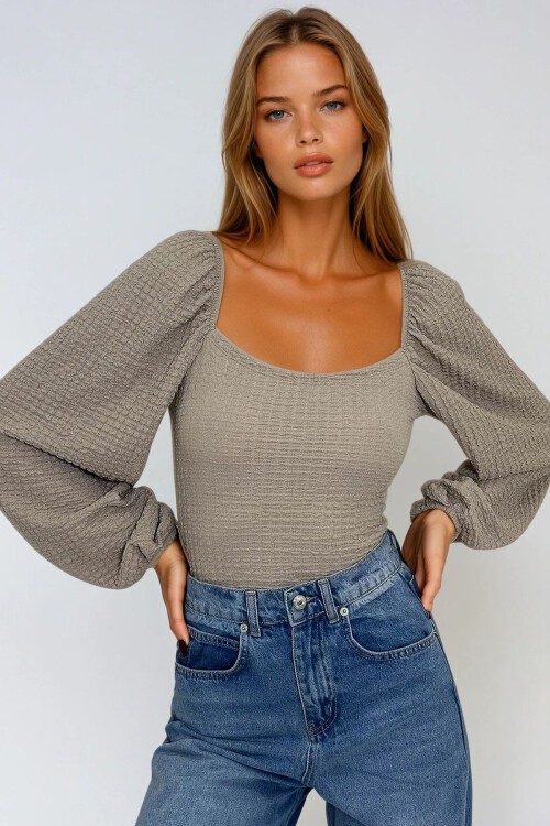 Taş Öpücük Yaka Prenses Kol Bürümcük Bluz