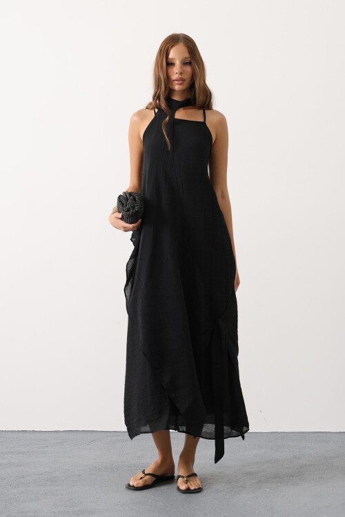 Siyah Asimetrik Bağlamalı Çıkarılabilir Yaka Uzun Bohem Elbise