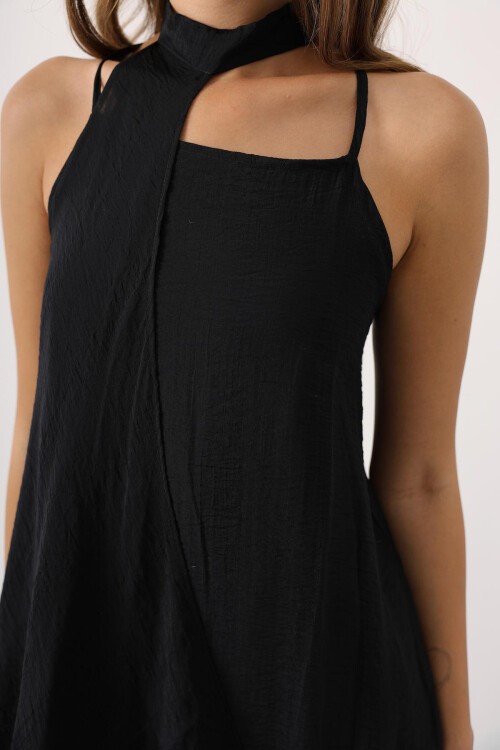 Siyah Asimetrik Bağlamalı Çıkarılabilir Yaka Uzun Bohem Elbise