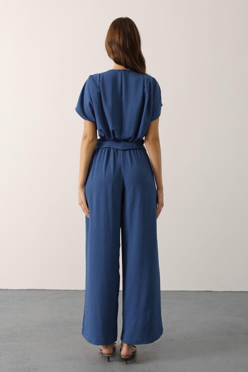İndigo Asimetrik Kesim Bluz Ve Beli Lastikli Pantolon Takım