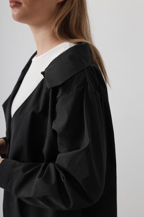 Siyah Bisiklet Yaka Atlet Ve Oversize Gömlek