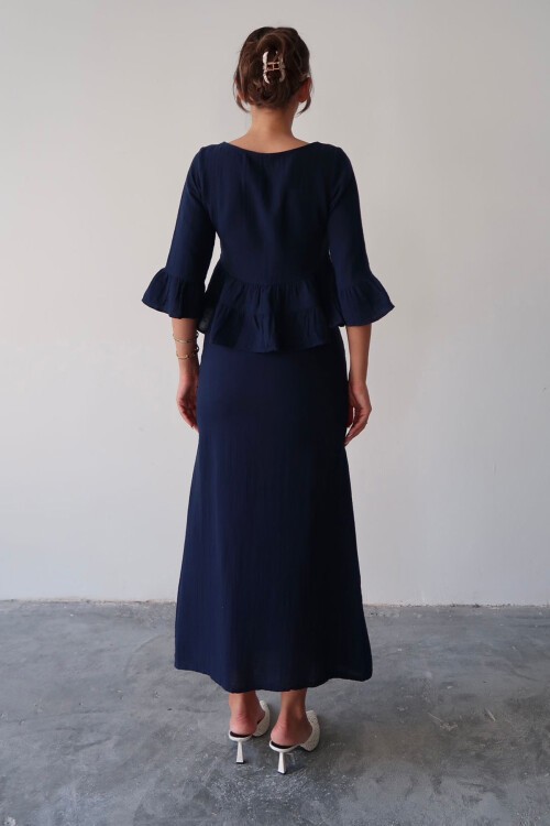 Bağlama Detaylı Fırfırlı Bluz