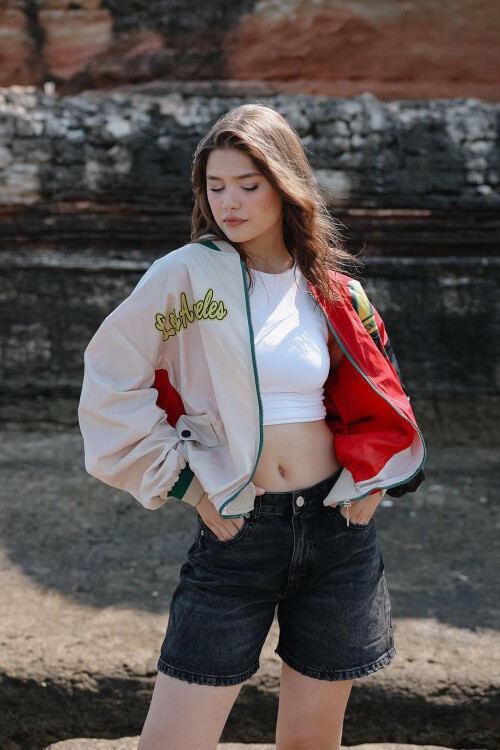 Siyah-Bej Baskılı Astarlı Balon Ceket