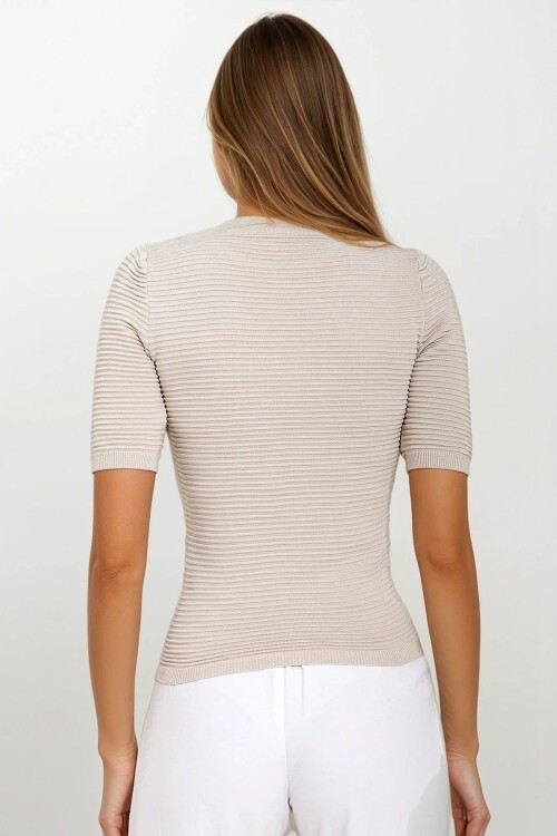 Bej Bisiklet Yaka Fitilli Ajurlu Yarım Kol Triko Bluz